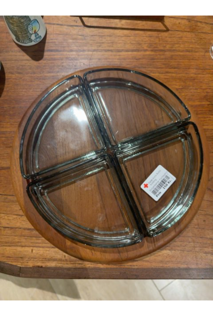 Træ fad med 4 glas skåle